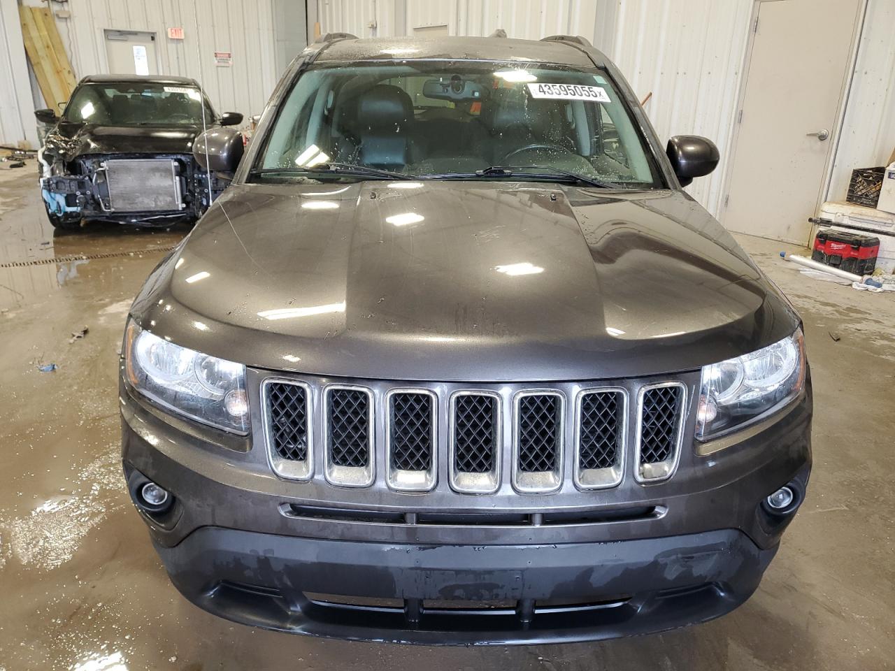 2016 Jeep Compass VIN 1C4NJDEB1GD534129 Copart auction photo, side / front end damage thumbnail 5