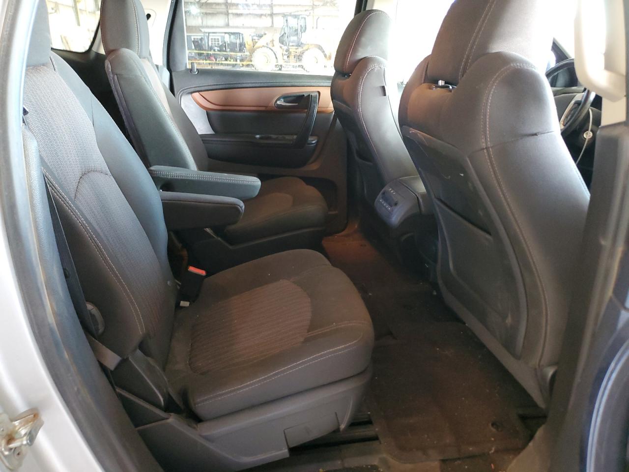 2016 Chevrolet Traverse VIN 1GNKVHKD1GJ124024 Copart auction photo, side / front end damage thumbnail 11