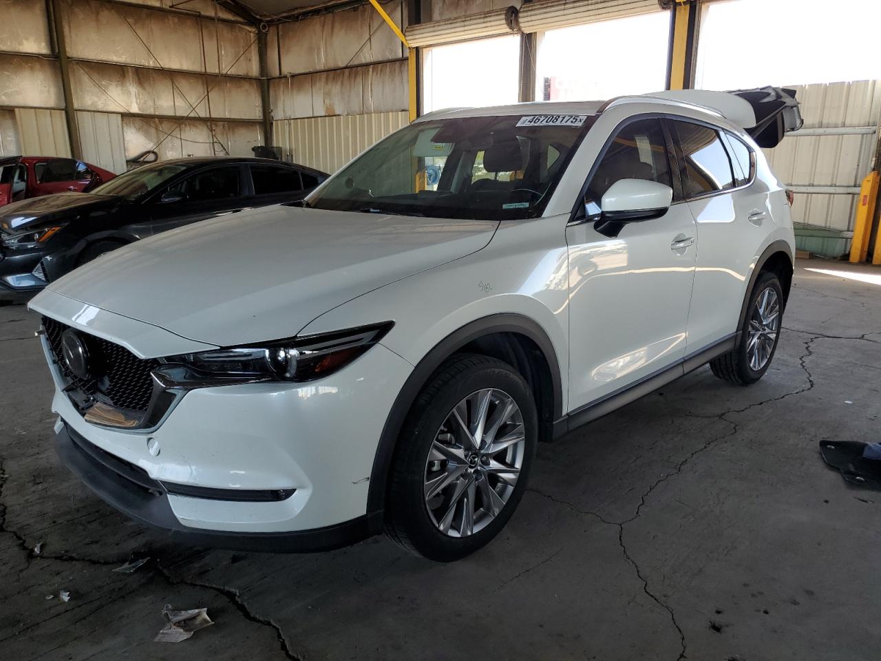 2019 Mazda CX-5 VIN JM3KFADM2K0541152