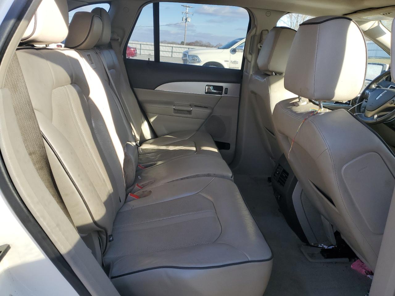 2012 Lincoln MKX VIN 2LMDJ8JK6CBL17023 Copart auction photo, side / rear end damage thumbnail 12