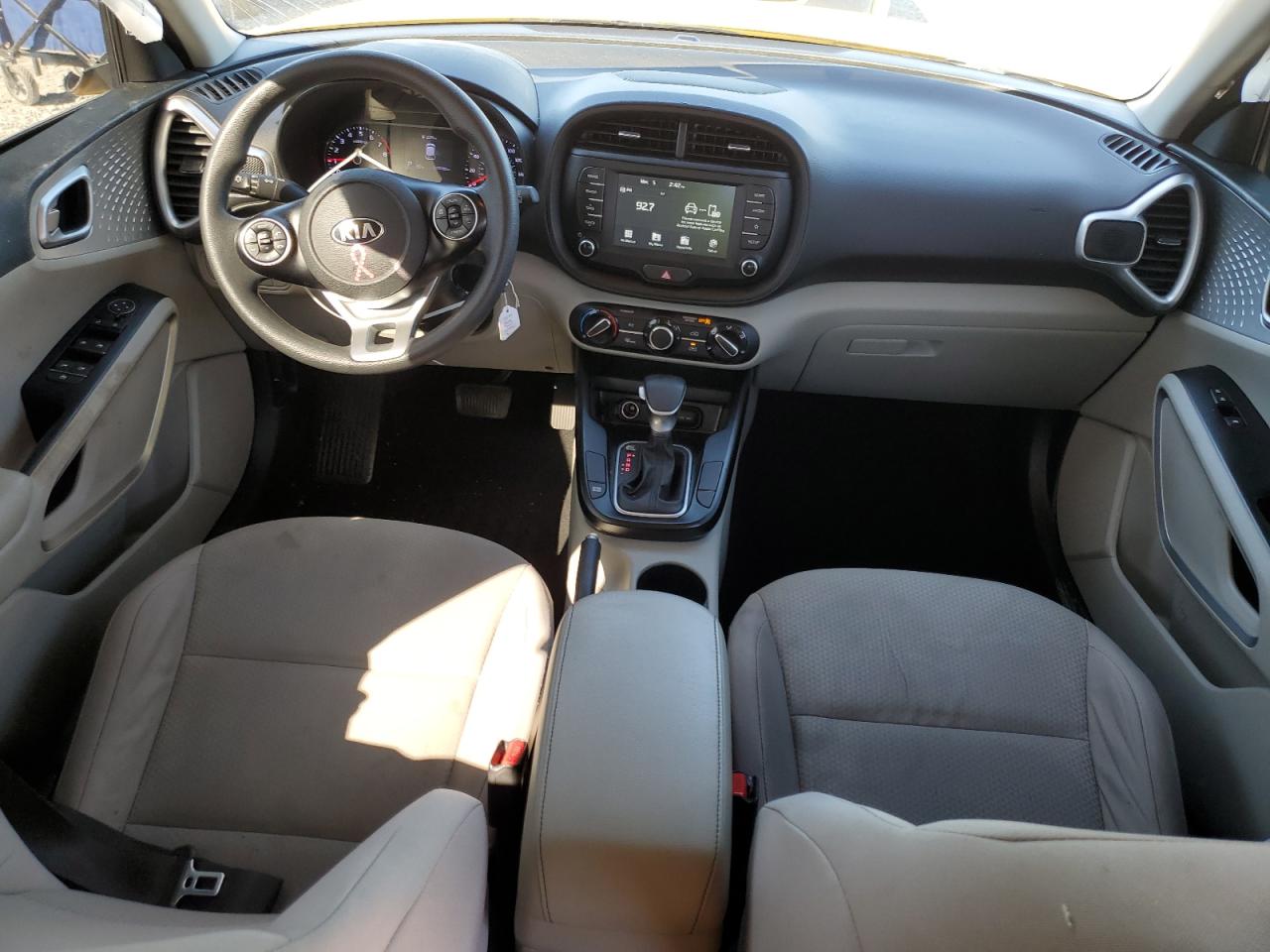 2020 KIA Soul VIN KNDJ23AU6L7087495 Copart auction photo, rollover damage thumbnail 8