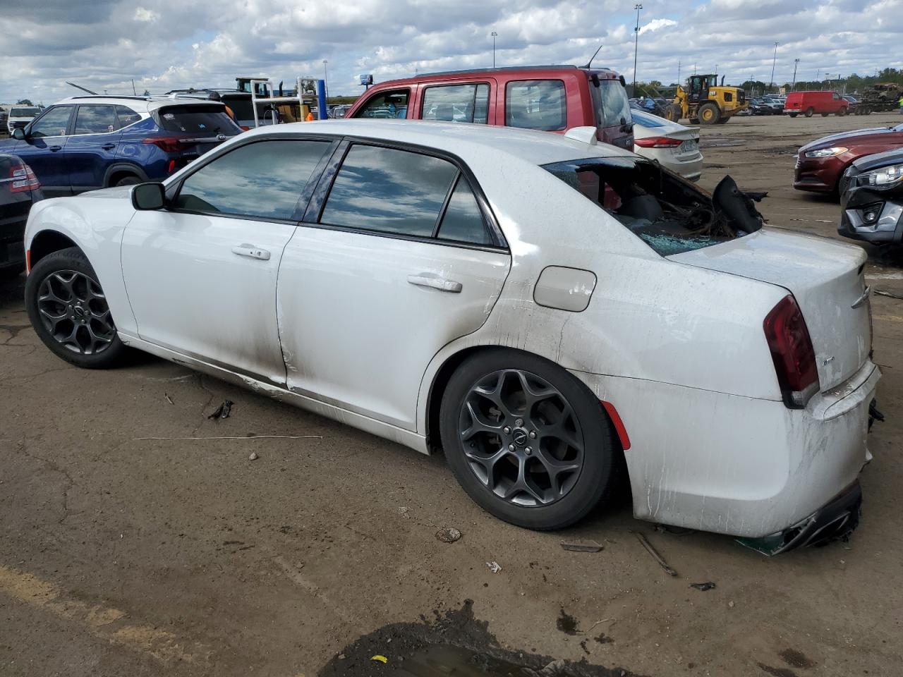 2018 Chrysler 300 VIN 2C3CCAGG6JH149639 Copart auction photo, burn damage thumbnail 2