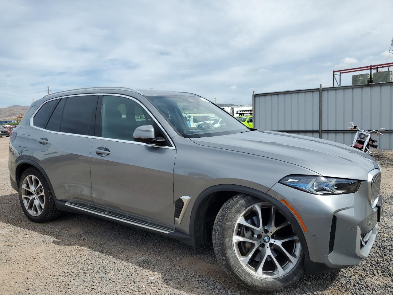 2024 BMW X5 VIN 5UX23EU03R9S99126 Copart auction photo, undercarriage damage thumbnail 4