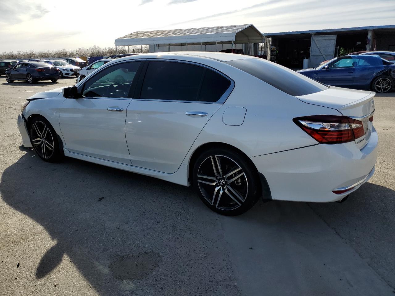 2017 Honda Accord VIN 1HGCR2F69HA112068 Copart auction photo, front end damage thumbnail 2