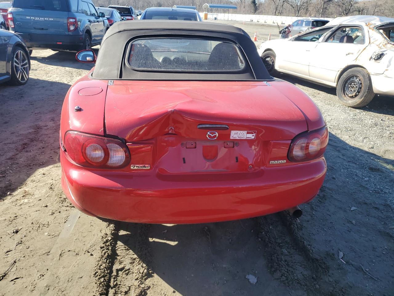 2005 Mazda MX-5 VIN JM1NB353250411315 Copart auction photo, rear end damage thumbnail 6