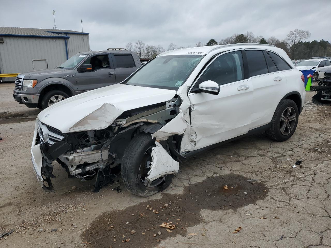 2016 Mercedes-Benz GLC VIN WDC0G4JB0GF060252 - Copart auction photo