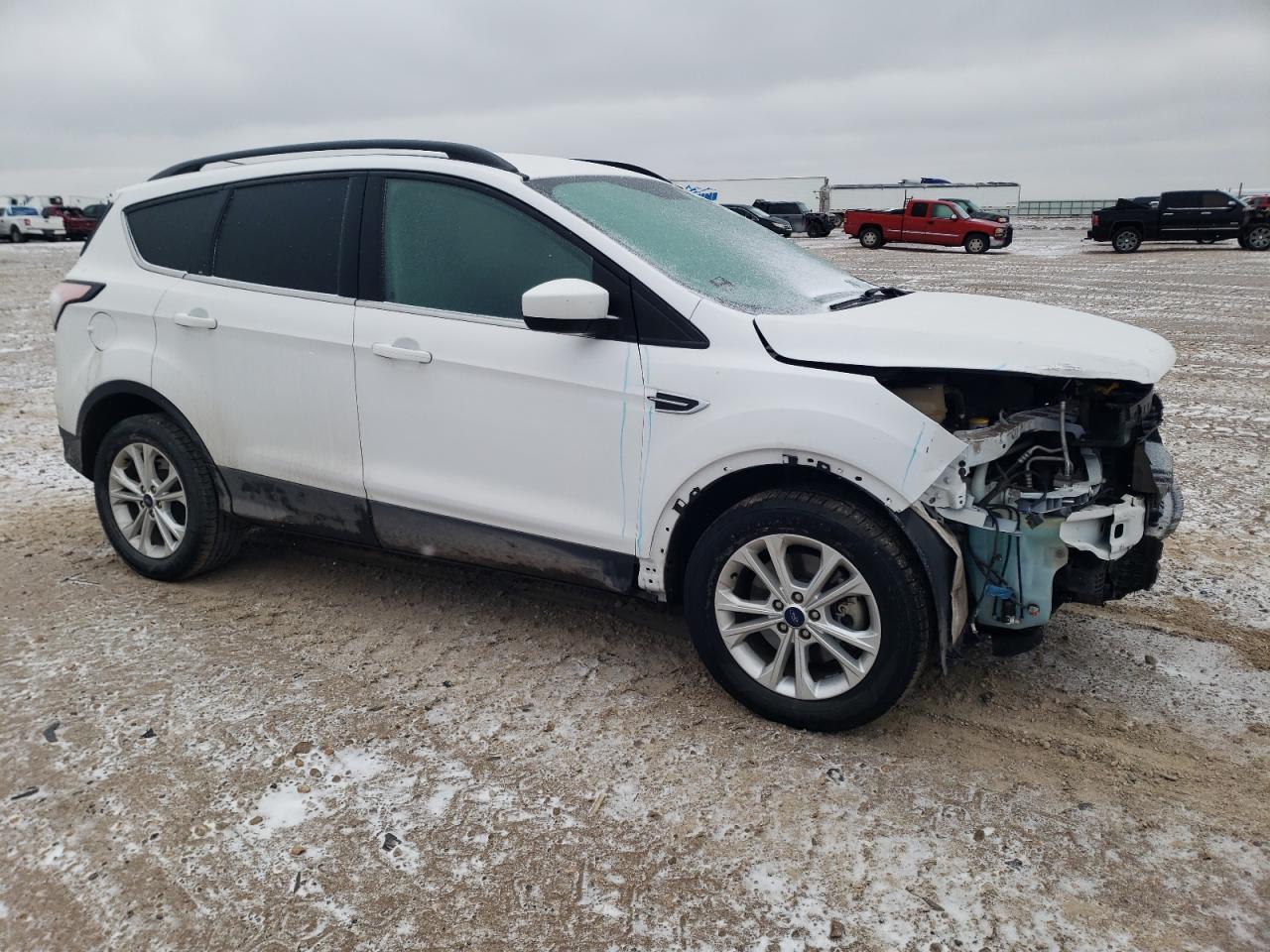 2018 Ford Escape VIN 1FMCU0G99JUB85743 Copart auction photo, front end damage thumbnail 4