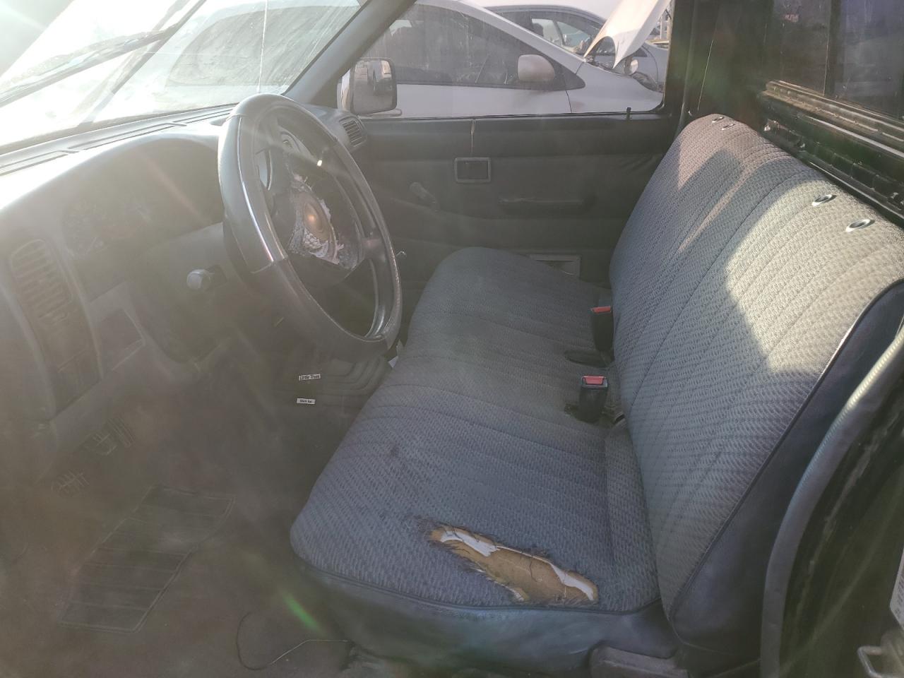 1997 Nissan Navara (Frontier) VIN 1N6SD11S2VC324783 Copart auction photo, all over damage thumbnail 7