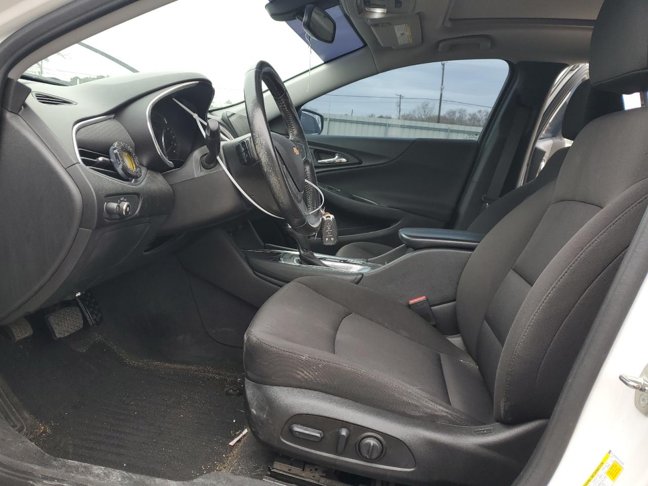 2018 Chevrolet Malibu VIN 1G1ZD5ST9JF181302 Copart auction photo, front end / minor dent/scratches damage thumbnail 7