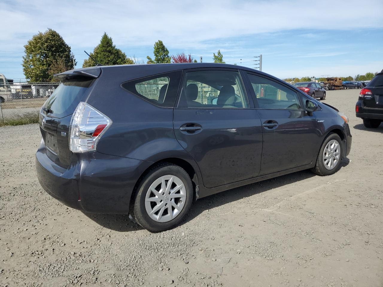 2012 Toyota Prius VIN JTDZN3EUXC3105976 Copart auction photo, front end damage thumbnail 3
