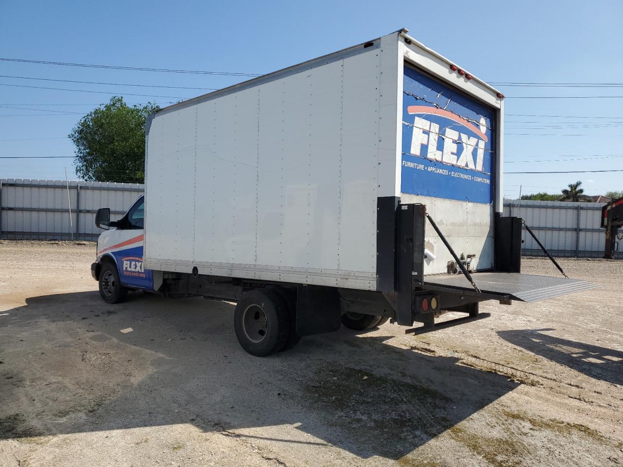 2014 Chevrolet Express VIN 1GB3G3BG1E1160818 Copart auction photo, front end damage thumbnail 2