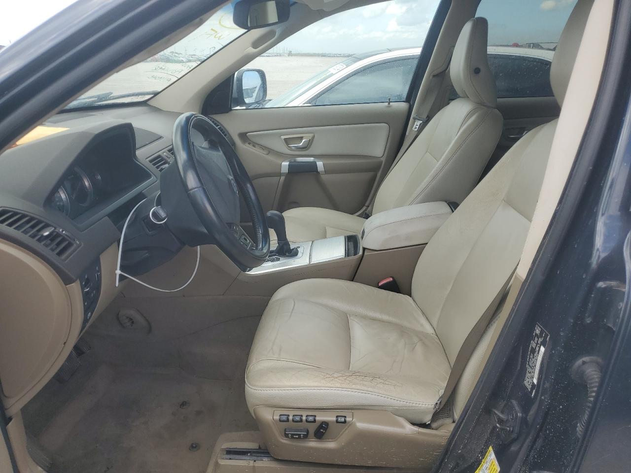2013 Volvo XC90 VIN YV4952CZ0D1657781 Copart auction photo, water/flood damage thumbnail 7