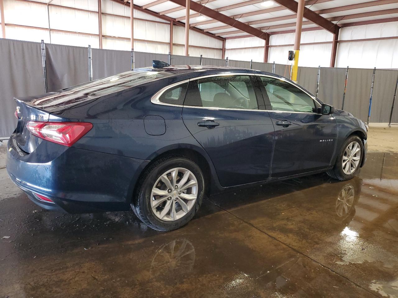 2022 Chevrolet Malibu VIN 1G1ZD5ST3NF174755 Copart auction photo, front end damage thumbnail 3