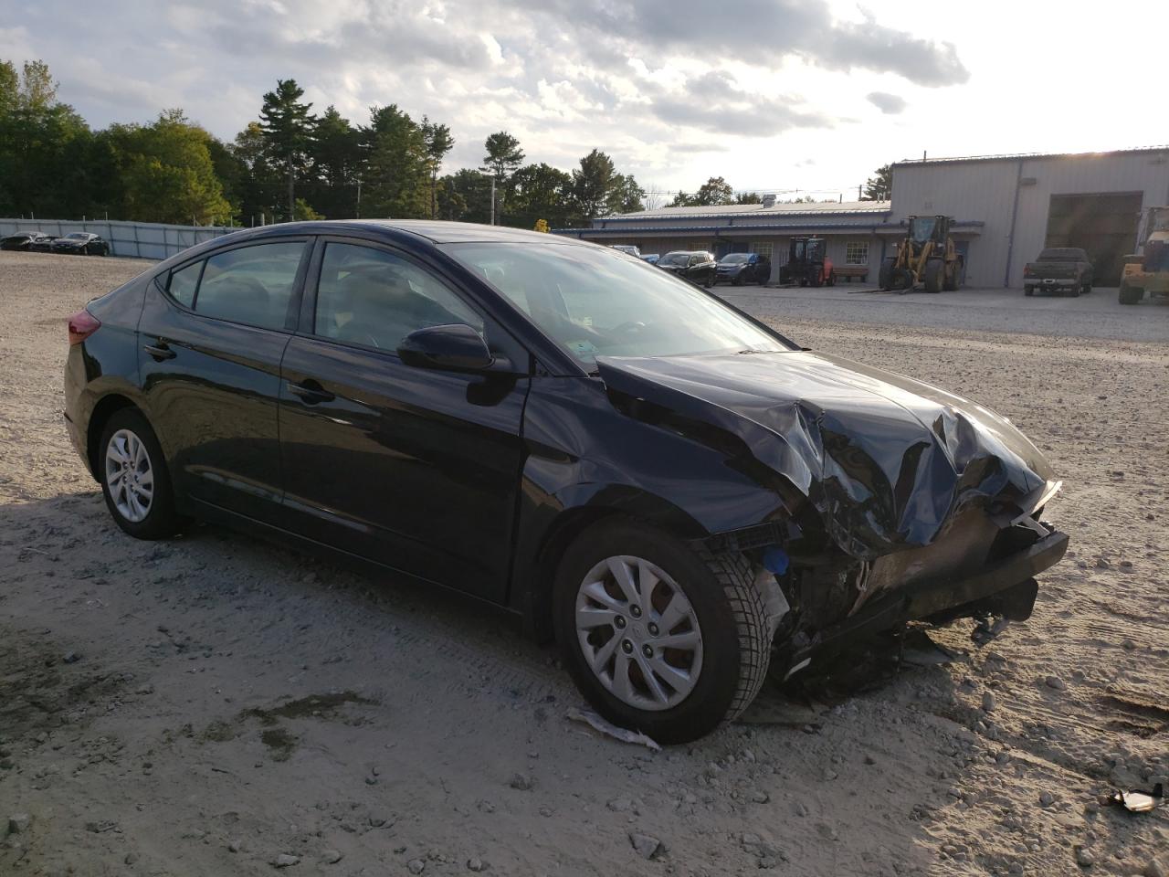2020 Hyundai Elantra VIN 5NPD74LF2LH515772 Copart auction photo, front end / minor dent/scratches damage thumbnail 4