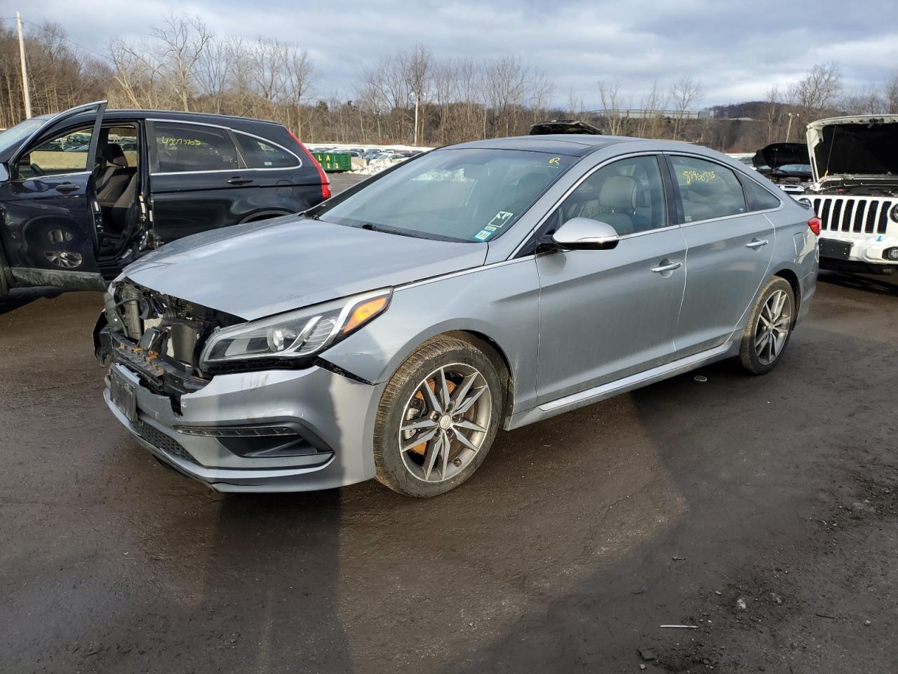 2015 Hyundai Sonata VIN 5NPE34AB2FH049202