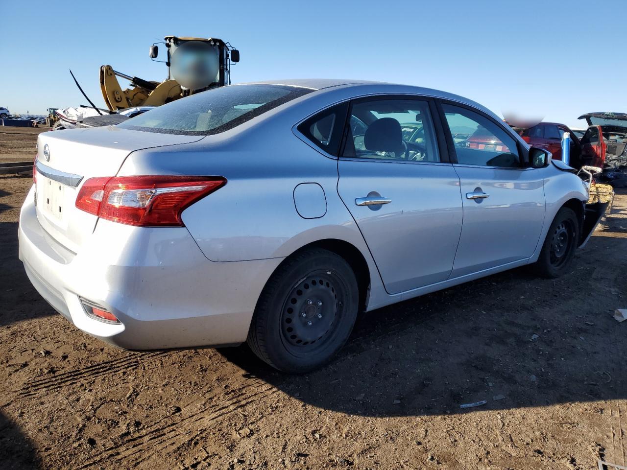 2018 Nissan Sentra VIN 3N1AB7AP6JY285204 Copart auction photo, front end damage thumbnail 3