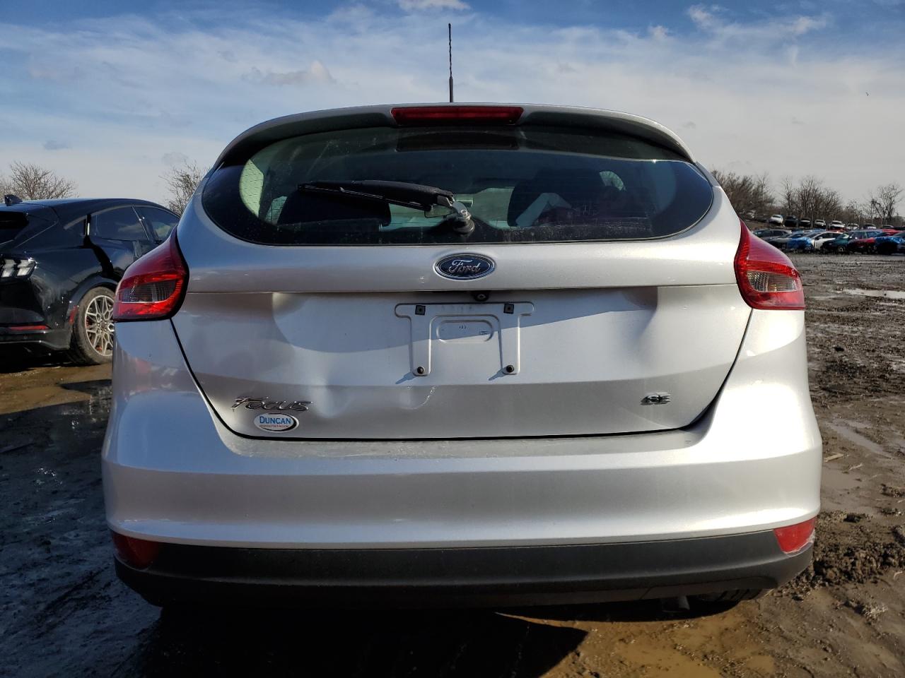 2018 Ford Focus VIN 1FADP3K20JL300401 Copart auction photo, front end damage thumbnail 6