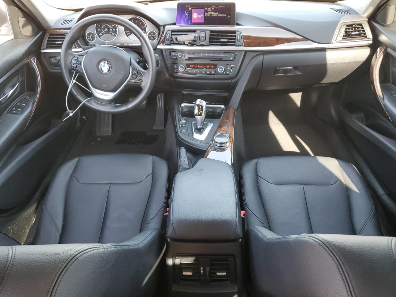 2014 BMW 3er VIN WBA3A5G5XENP32698 Copart auction photo, front end damage thumbnail 8