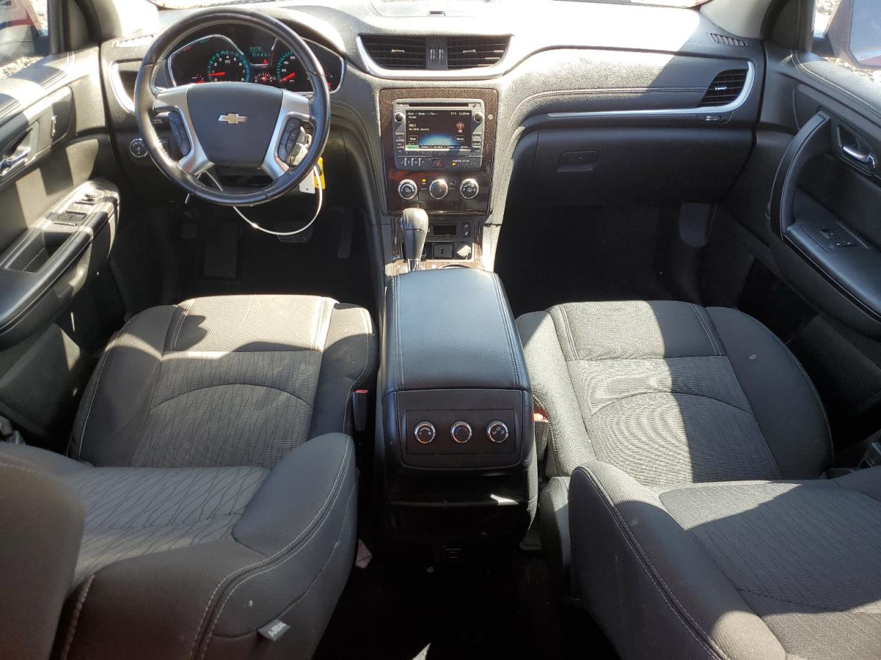 2016 Chevrolet Traverse VIN 1GNKVGKDXGJ160157 Copart auction photo, front end / minor dent/scratches damage thumbnail 8