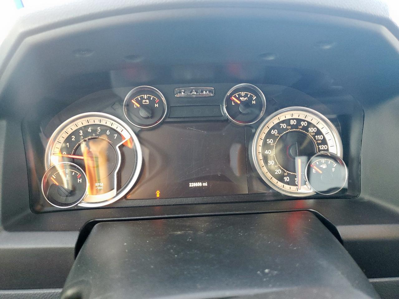 2018 RAM 1500 VIN 1C6RR7LT7JS158621 Copart auction photo, front end damage thumbnail 9