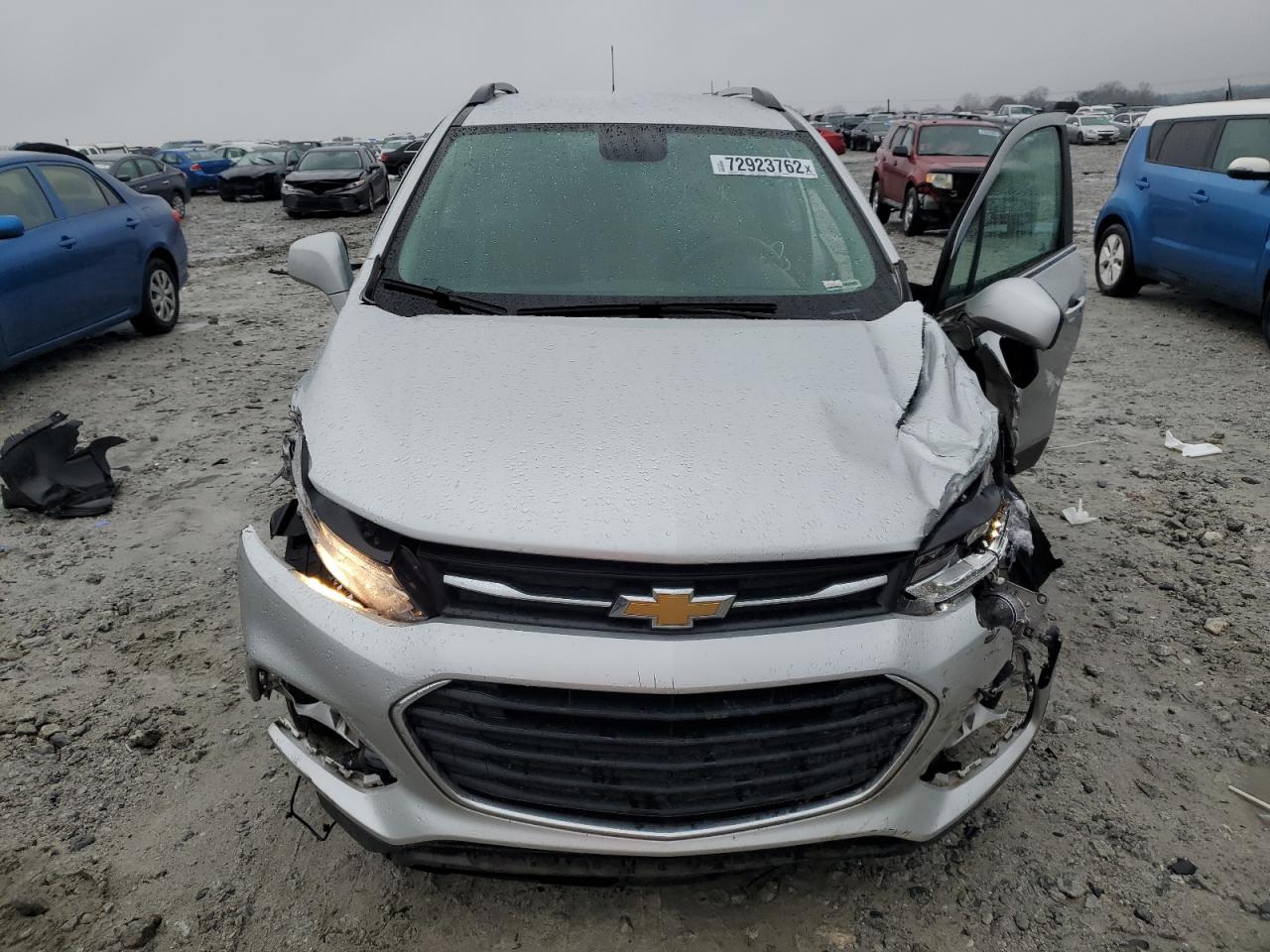 2019 Chevrolet Trax VIN KL7CJLSB2KB843647 Copart auction photo, all over damage thumbnail 5
