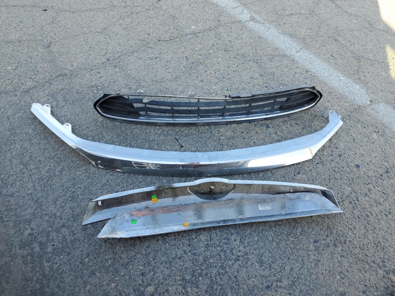 2012 Ford Fusion VIN 3FAHP0GA9CR275342 Copart auction photo, front end damage thumbnail 12