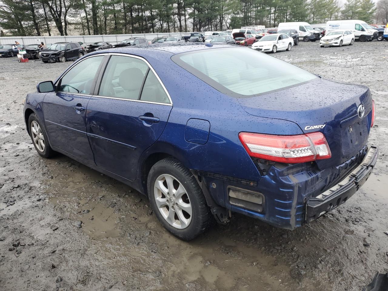 2011 Toyota Camry VIN 4T1BF3EK0BU633480 Copart auction photo, rear end damage thumbnail 2