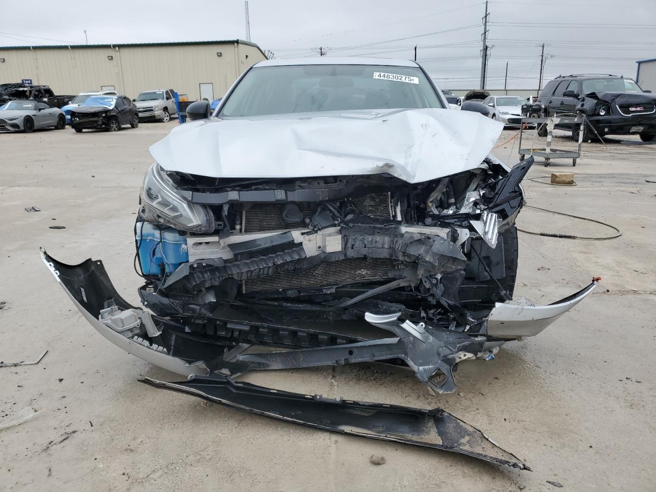 2019 Nissan Altima VIN 1N4BL4CV4KN309898 Copart auction photo, front end / minor dent/scratches damage thumbnail 5