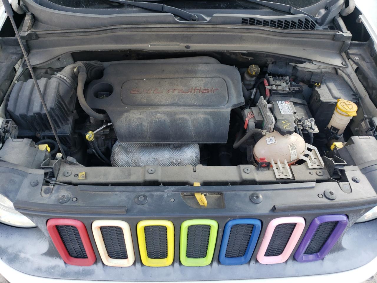 2015 Jeep Renegade VIN ZACCJBBT0FPB47127 Copart auction photo, rear end damage thumbnail 13