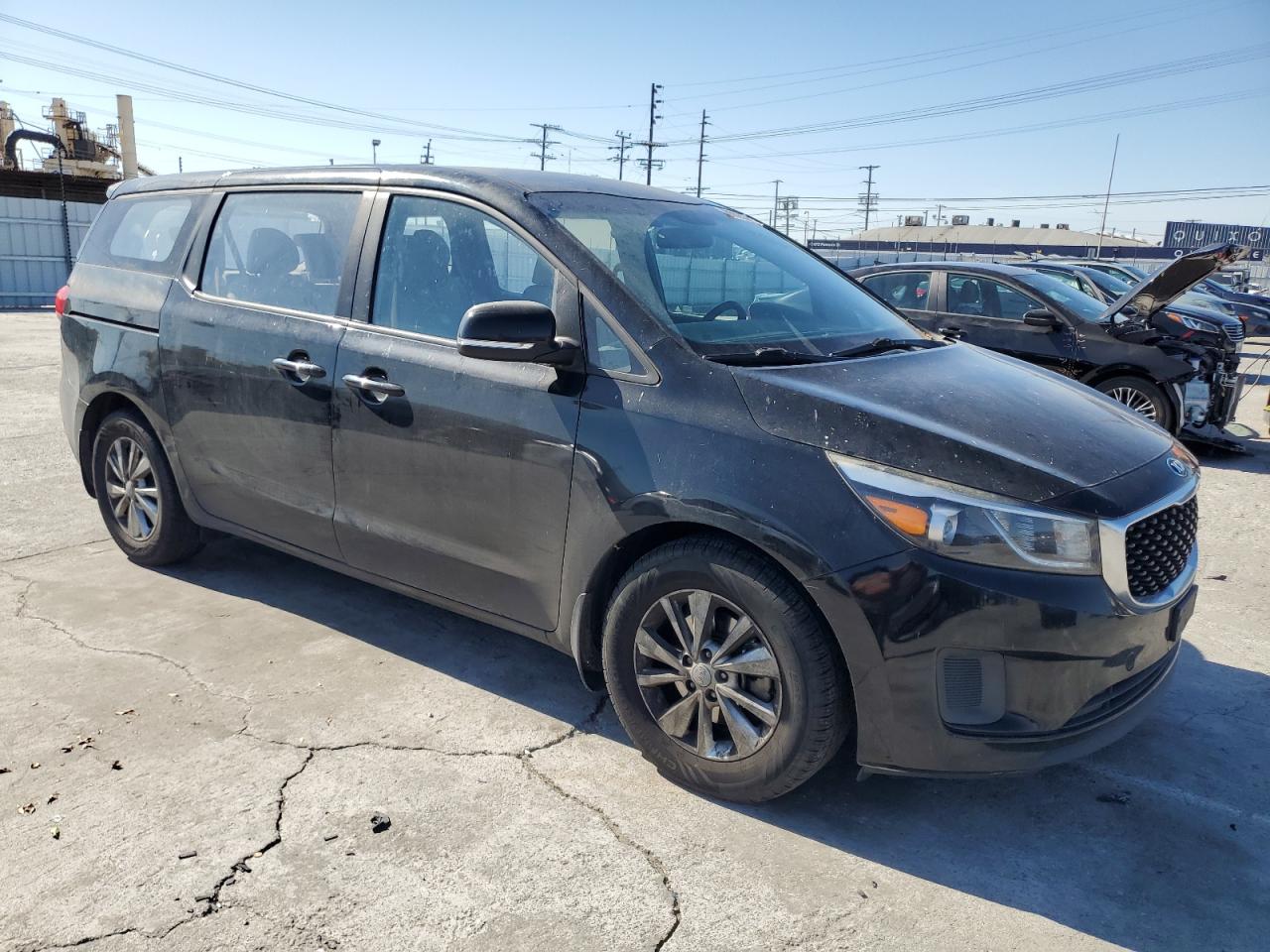 2016 KIA Sedona VIN KNDMA5C15G6120822 Copart auction photo, rear end damage thumbnail 4