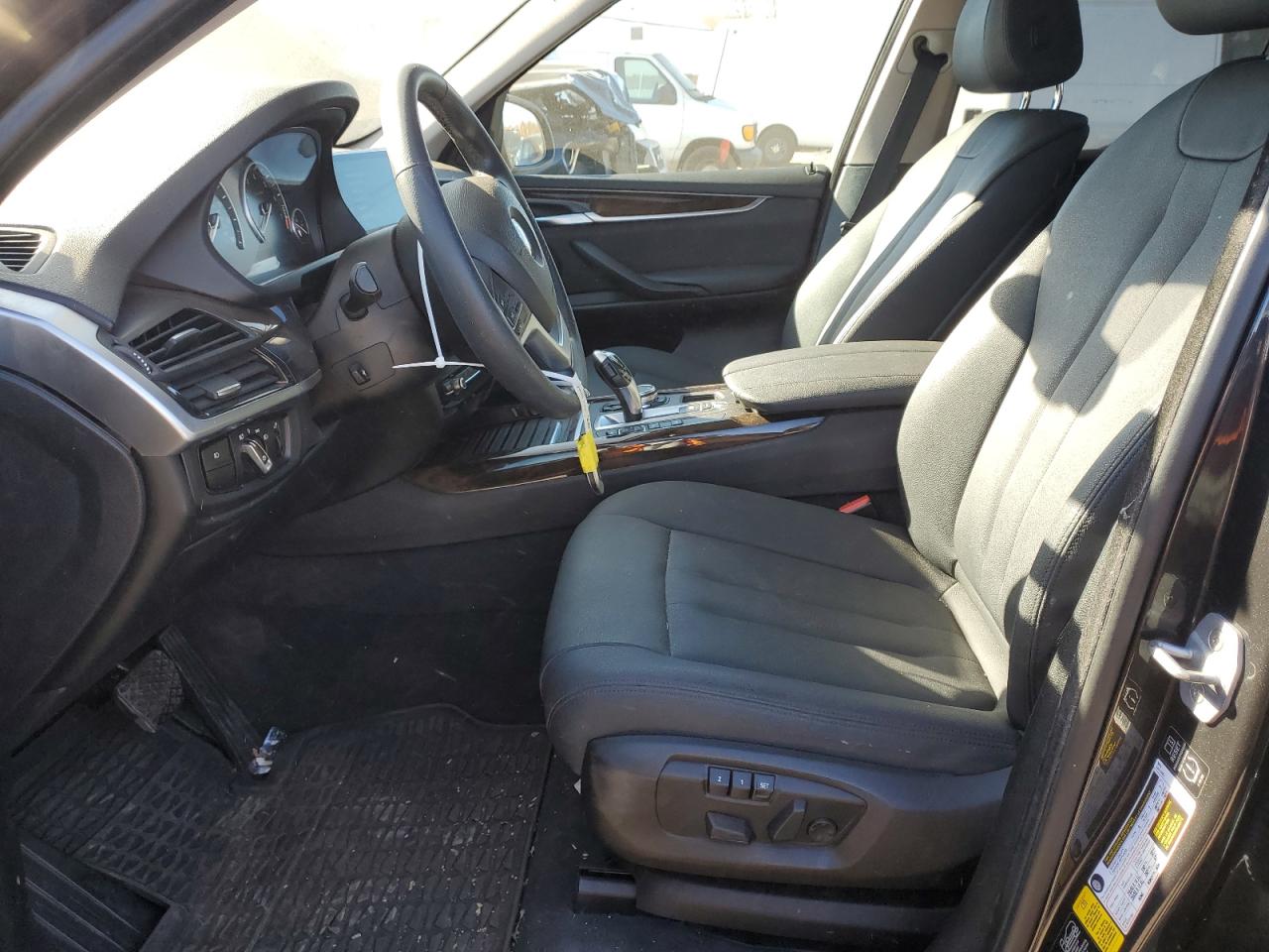 2015 BMW X5 VIN 5UXKR0C59F0K66453 Copart auction photo, rear end damage thumbnail 7