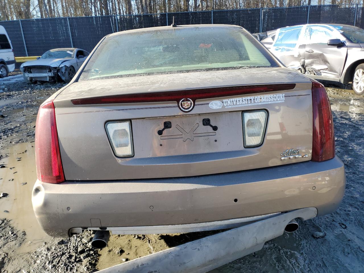 2007 Cadillac STS VIN 1G6DW677970134766 Copart auction photo, front end / rear end damage thumbnail 6