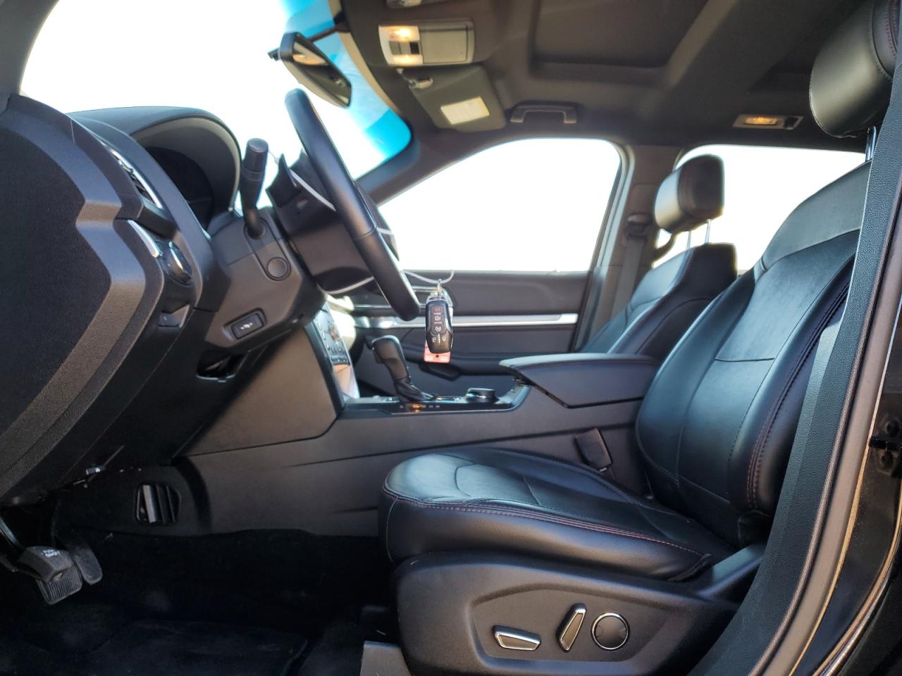 2017 Ford Explorer VIN 1FM5K8GT9HGD03422 Copart auction photo, side / front end damage thumbnail 7