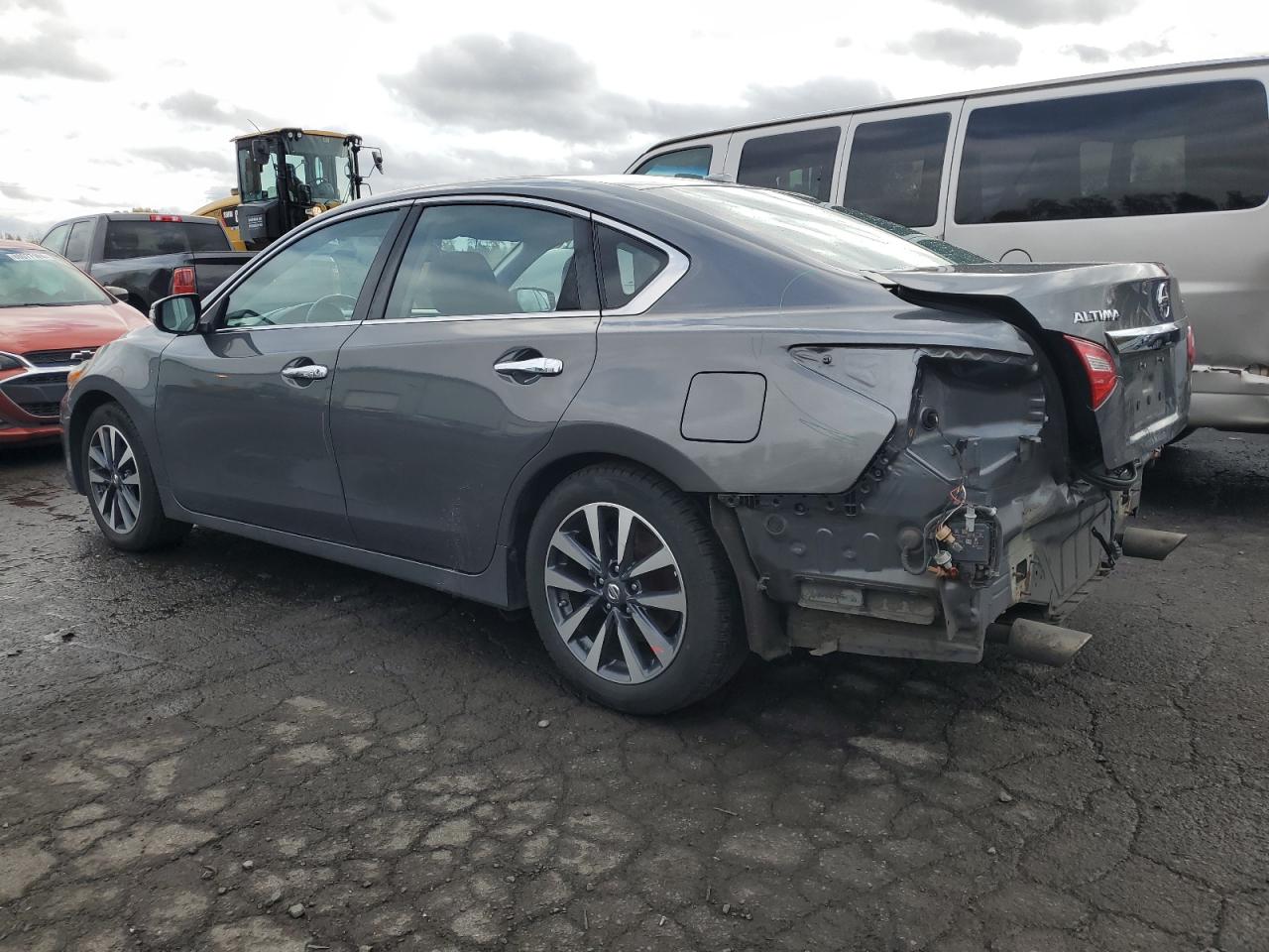 2017 Nissan Altima VIN 1N4AL3AP7HC242812 Copart auction photo, rear end damage thumbnail 2