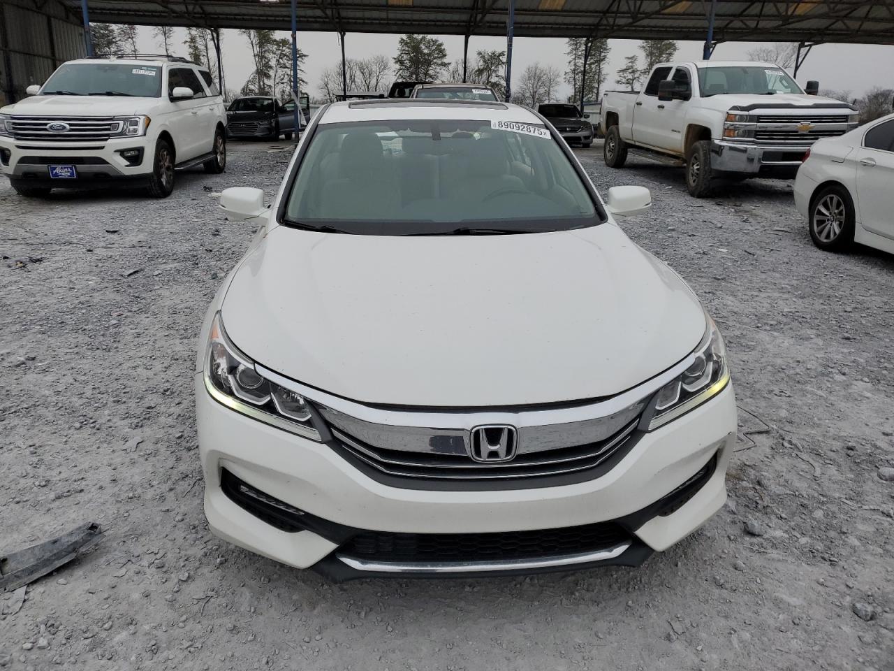2016 Honda Accord VIN 1HGCR2F81GA166772 Copart auction photo, rear end damage thumbnail 5