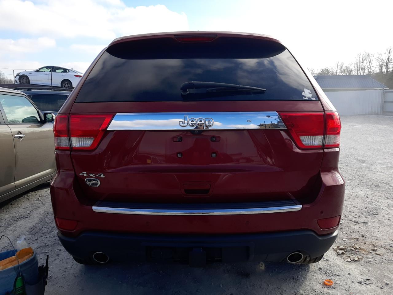 2013 Jeep Grand Cherokee VIN 1C4RJFCTXDC582481 Copart auction photo, mechanical / front end damage thumbnail 6