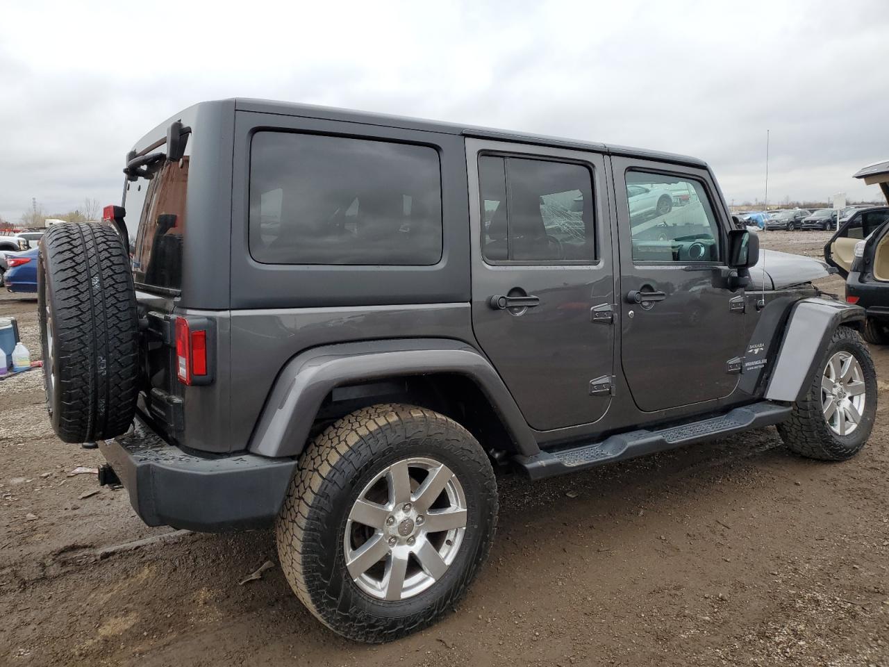 2016 Jeep Wrangler VIN 1C4BJWEG5GL302522 Copart auction photo, front end / mechanical damage thumbnail 3
