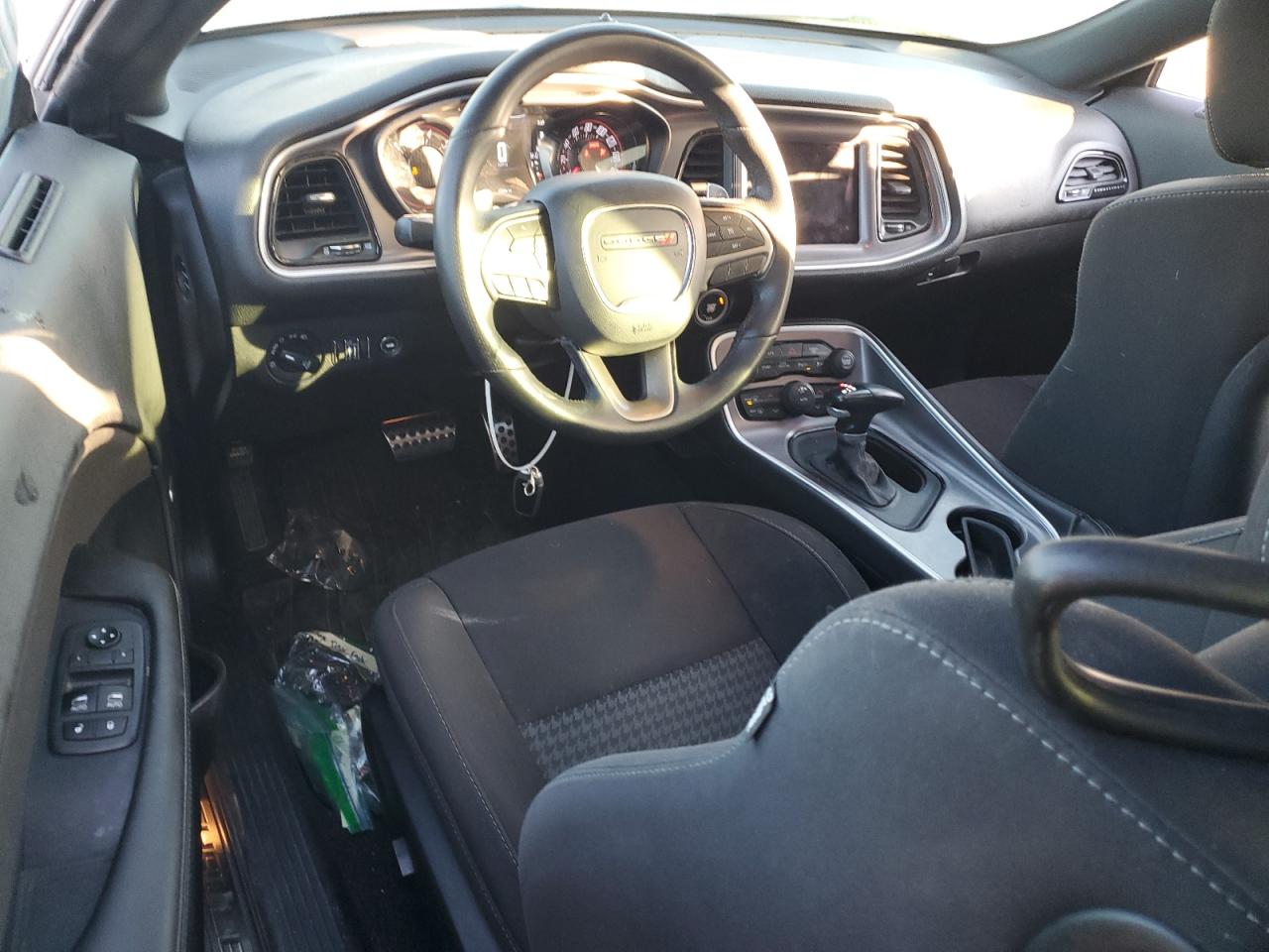 2019 Dodge Challenger VIN 2C3CDZBT1KH640069 Copart auction photo, front end / rear end damage thumbnail 8