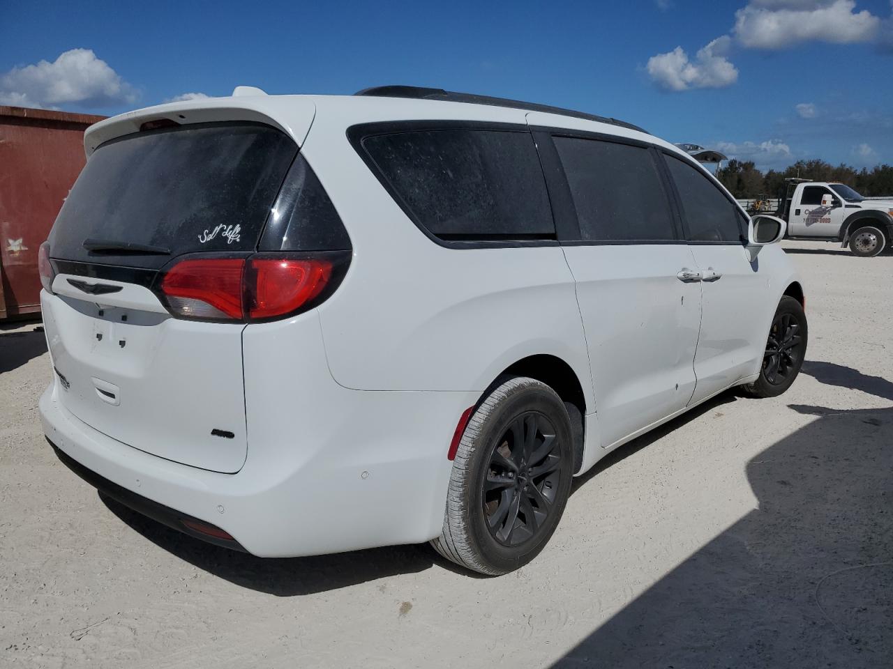 2020 Chrysler Pacifica VIN 2C4RC3BG0LR263979 Copart auction photo, water/flood damage thumbnail 3