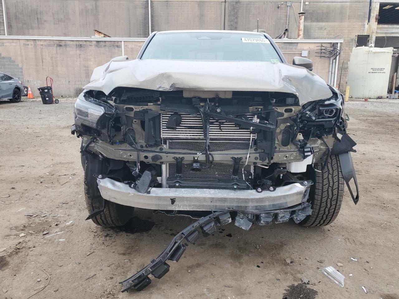 2024 Toyota Tacoma VIN 3TYLC5LN1RT008177 Copart auction photo, front end / minor dent/scratches damage thumbnail 5