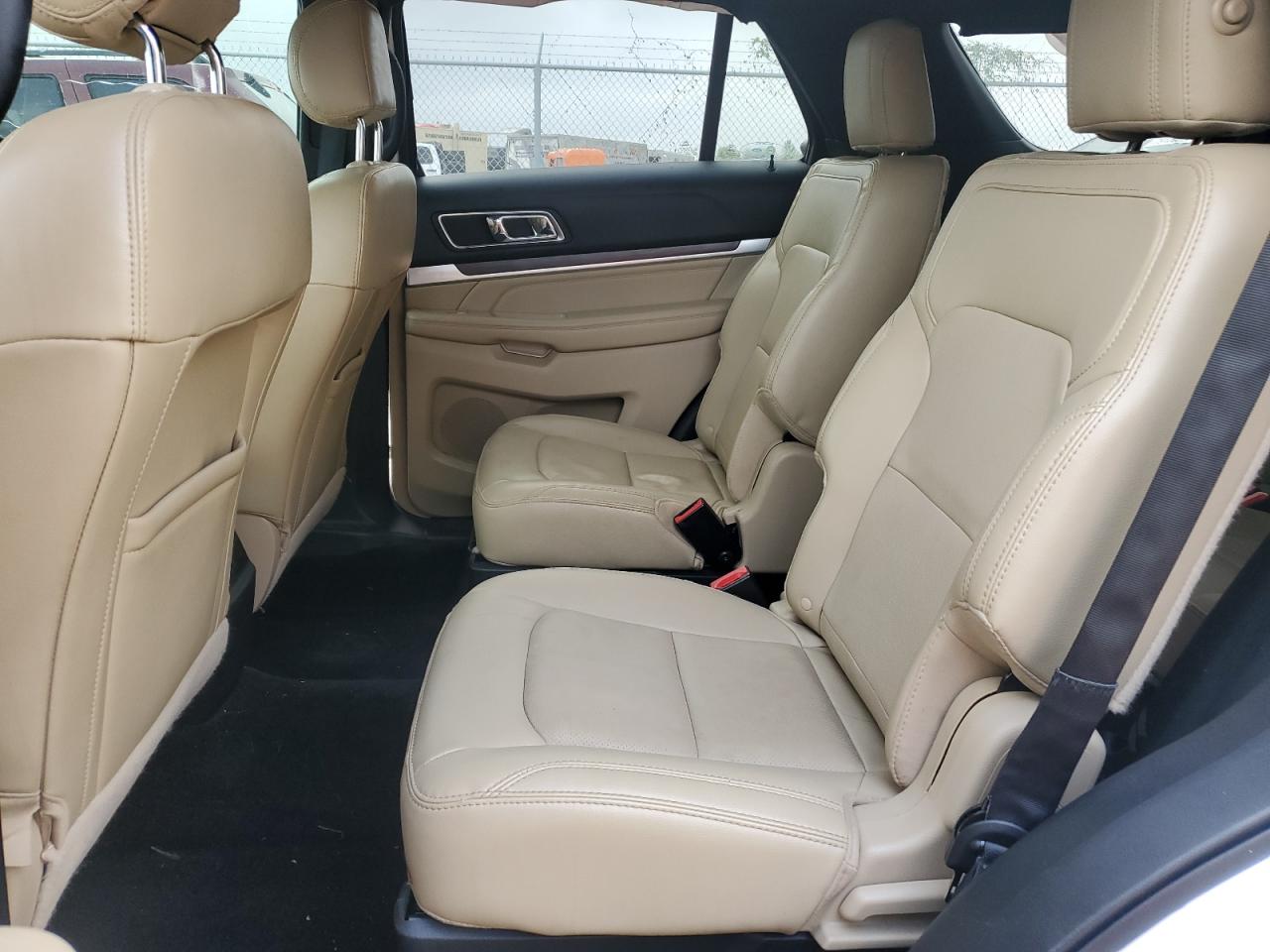2017 Ford Explorer VIN 1FM5K7F88HGD85666 Copart auction photo, side / front end damage thumbnail 11
