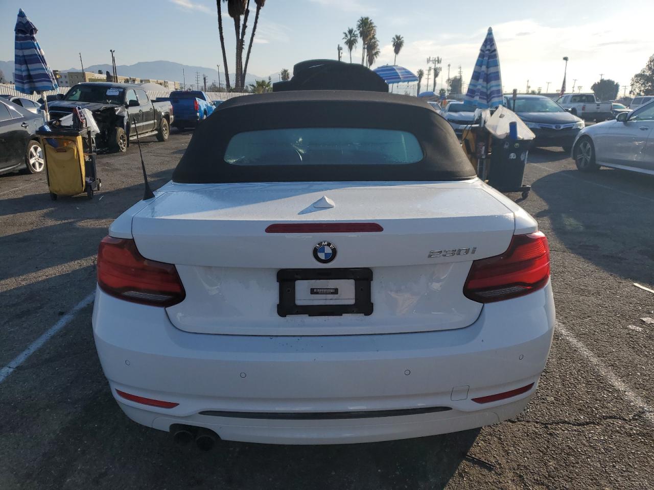 2020 BMW 2er VIN WBA2M7C05L7F00152 Copart auction photo, front end / minor dent/scratches damage thumbnail 6