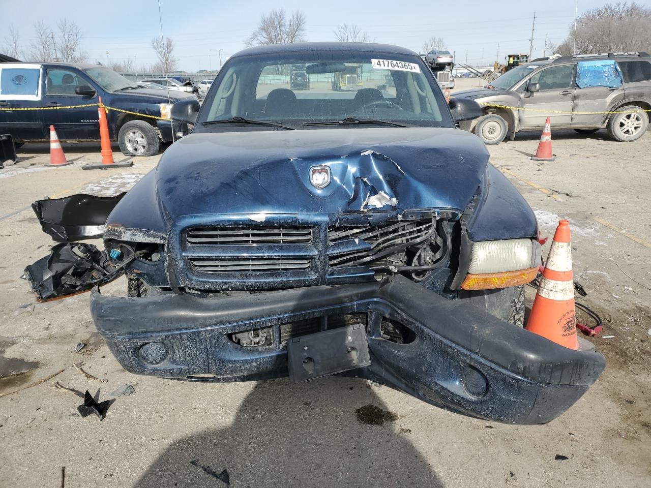 2001 Dodge Dakota VIN 1B7GL22XX1S273996 Copart auction photo, front end / side damage thumbnail 5