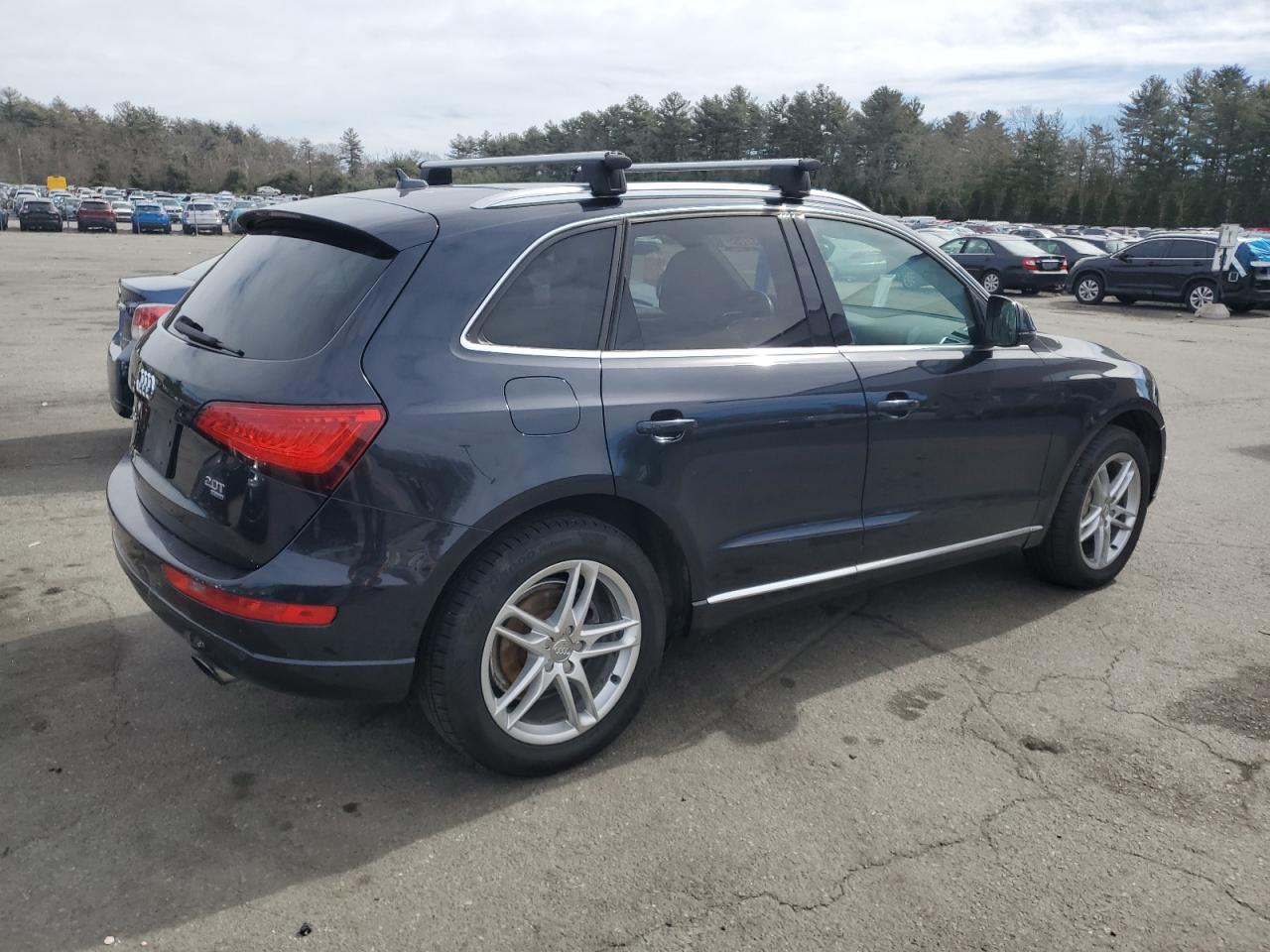 2014 Audi Q5 VIN WA1LFAFP2EA064235 Copart auction photo, mechanical / minor dent/scratches damage thumbnail 3