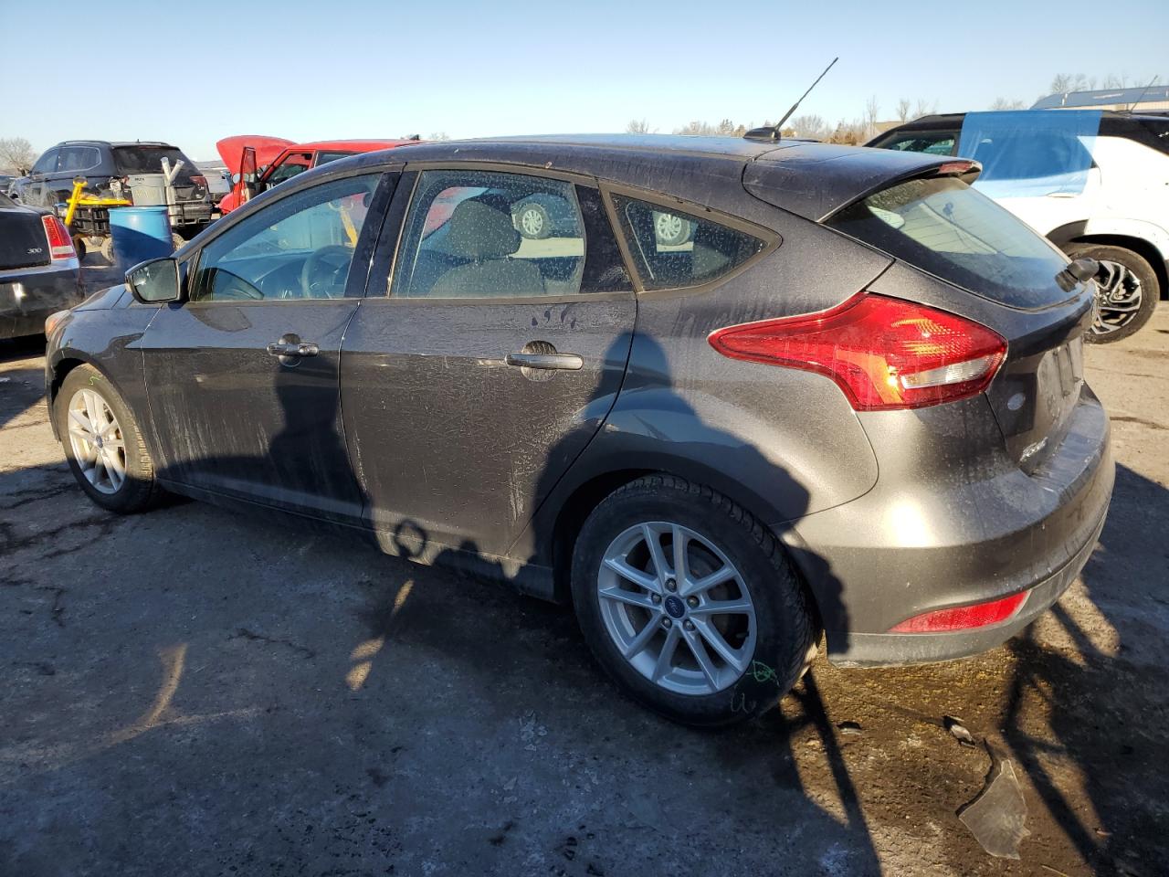 2016 Ford Focus VIN 1FADP3K21GL226561 Copart auction photo, front end / side damage thumbnail 2