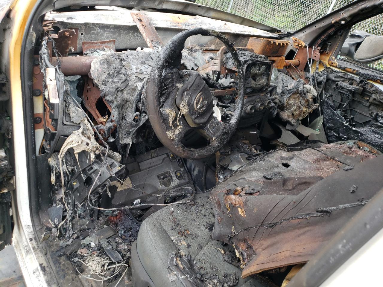 2013 RAM 2500 VIN 3C6TR5CT9DG568973 Copart auction photo, burn damage thumbnail 8