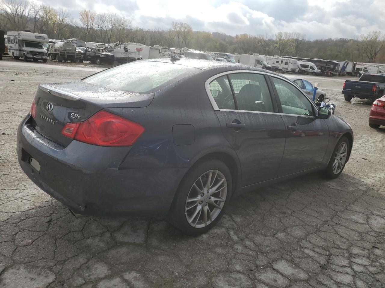 2011 Infiniti G VIN JN1CV6AR3BM355418 Copart auction photo, rear end damage thumbnail 3