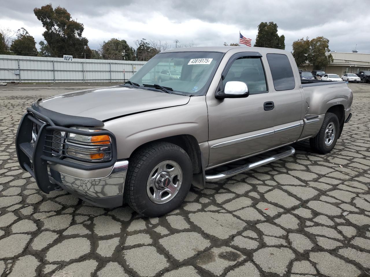 2001 GMC Sierra VIN 2GTEC19V811252568