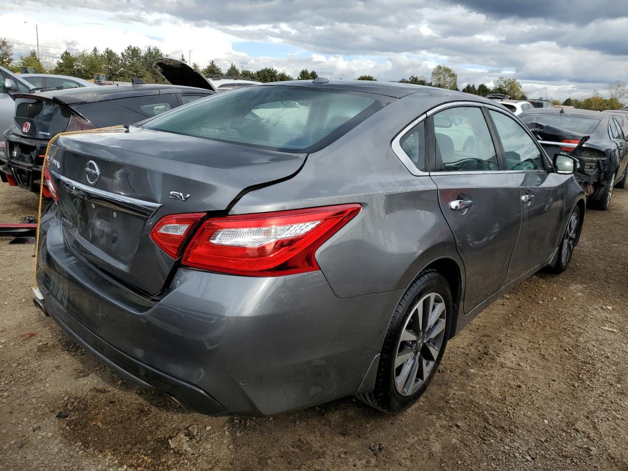2017 Nissan Altima VIN 1N4AL3AP7HC131340 Copart auction photo, rear end damage thumbnail 3