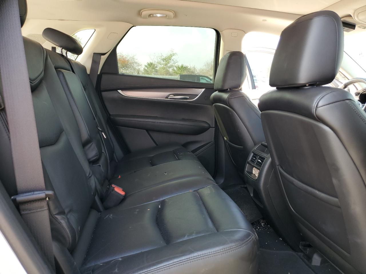 2017 Cadillac XT5 VIN 1GYKNBRS9HZ133903 Copart auction photo, all over damage thumbnail 10